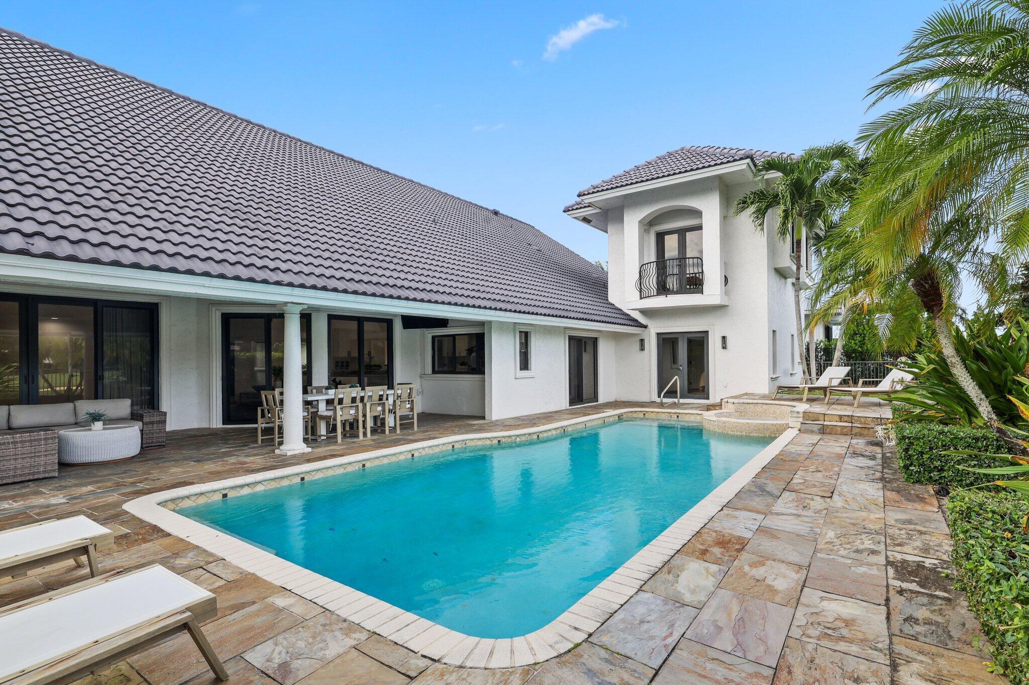 BOCA GROVE - Residential