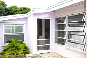 LAWN LAKE - Residential