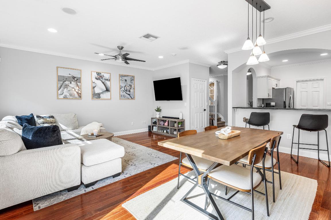 LANTERN KEY - Residential