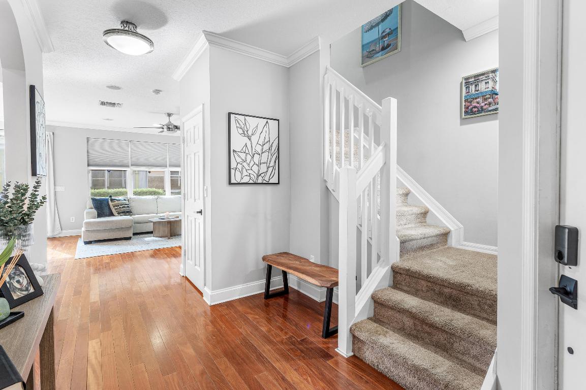 LANTERN KEY - Residential