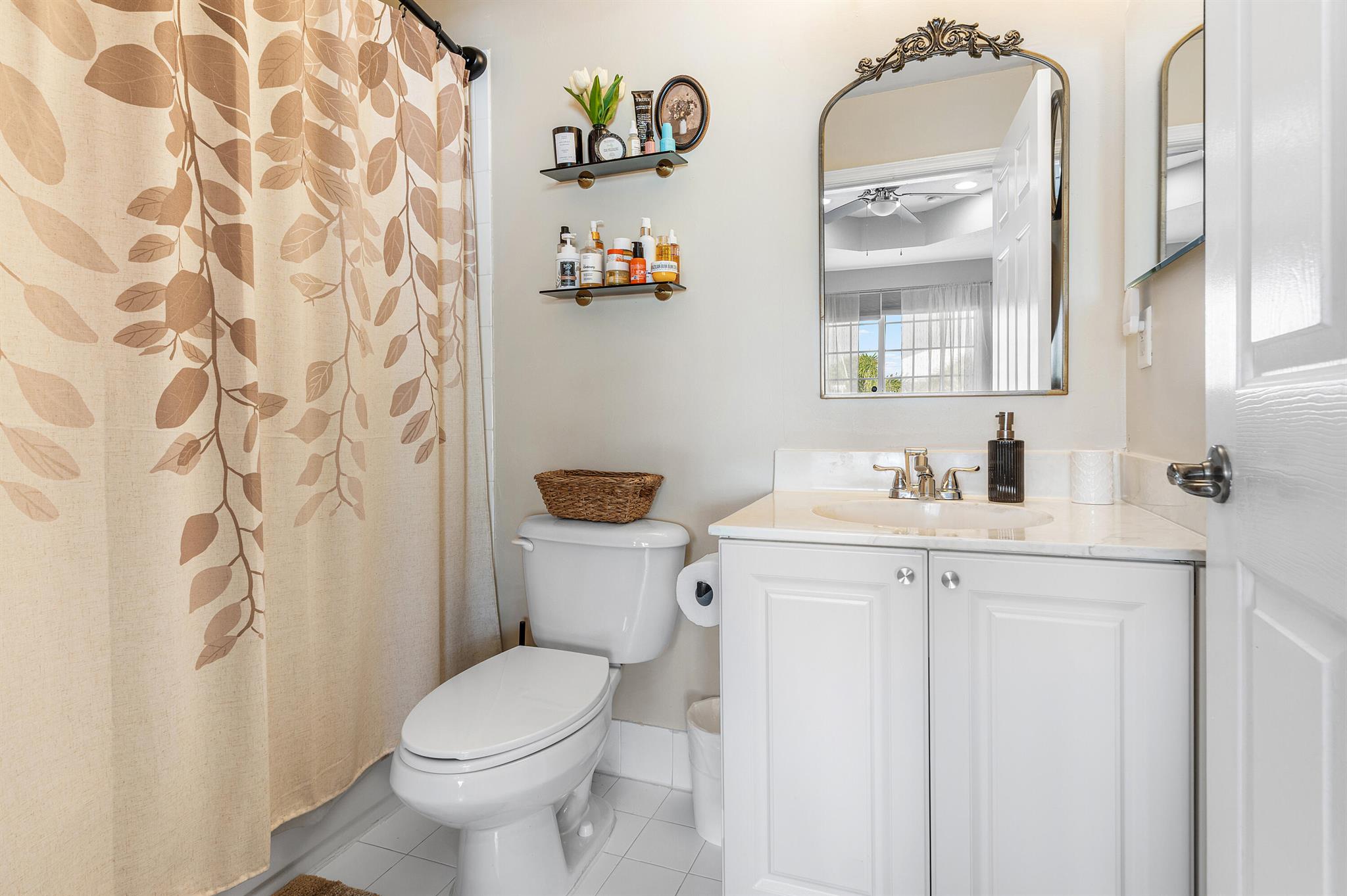 LANTERN KEY - Residential