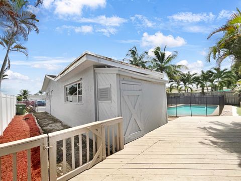 A home in Pembroke Pines