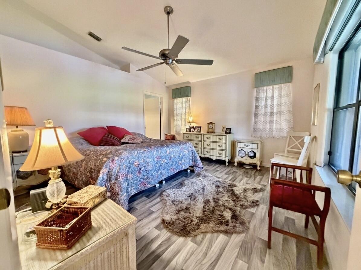 BRIGHTON LAKES - Residential