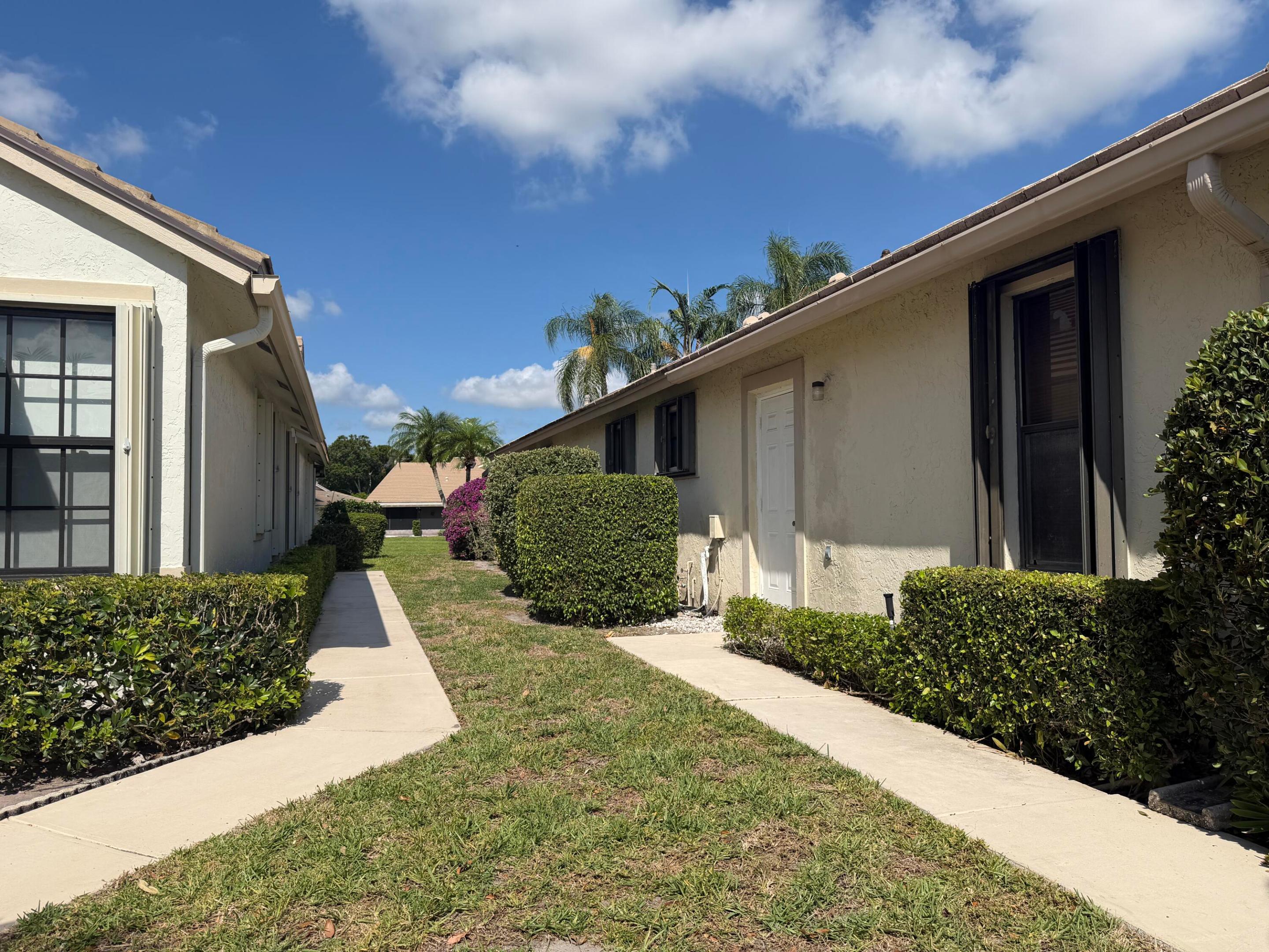 BRIGHTON LAKES - Residential