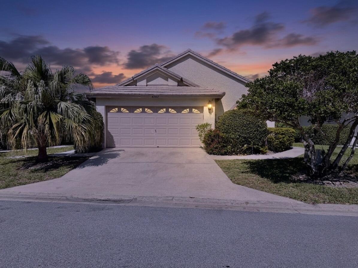 BRIGHTON LAKES - Residential