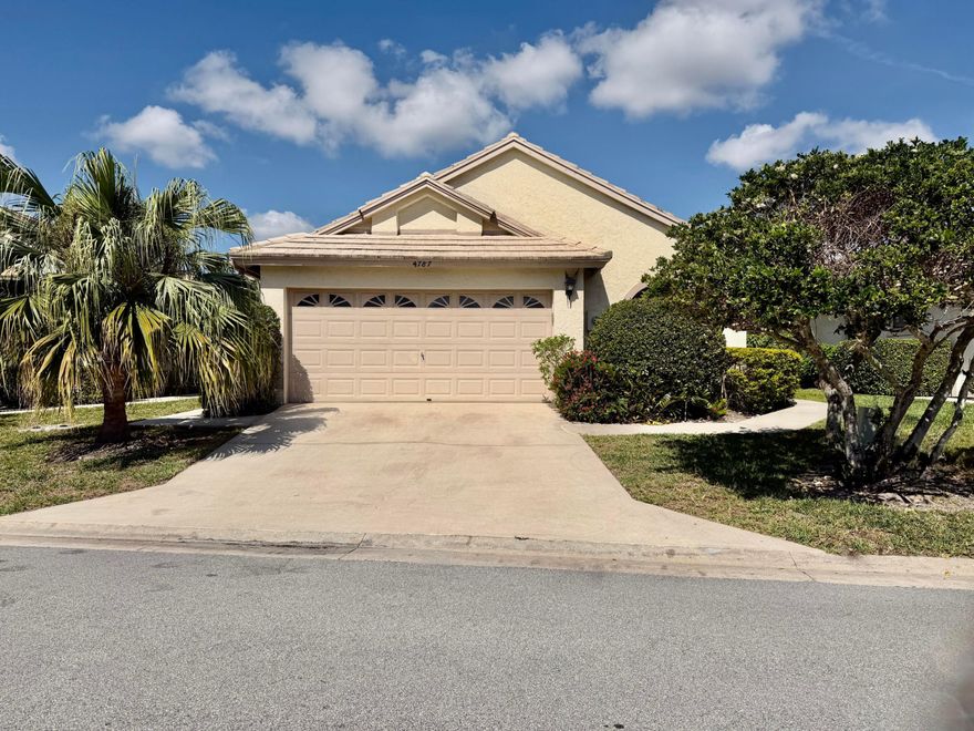 A desirable waterfront single-family home in the heart of Boynton Beach, located in the Brighton Lakes community. The community has 8 single family homes next to lake and this middle unit has the best view of the lake. This 3-bedroom, 2-bath home with a 2-car garage features a bright, high ceilings, abundant natural light, and a large screened-in patio. The split floor plan offers a spacious primary suite with a walk-in closet. Enjoy peaceful lake and fountain views from your private patio. Accordion shutters provide hurricane protection. LOW-COST HOA fee includes lawn care, cable, HBO, internet, a tennis court, and a community pool, all FREE. The house is located in a 55+ community with great neighbors! Major stores are within walking distance! The property is being sold AS-IS.