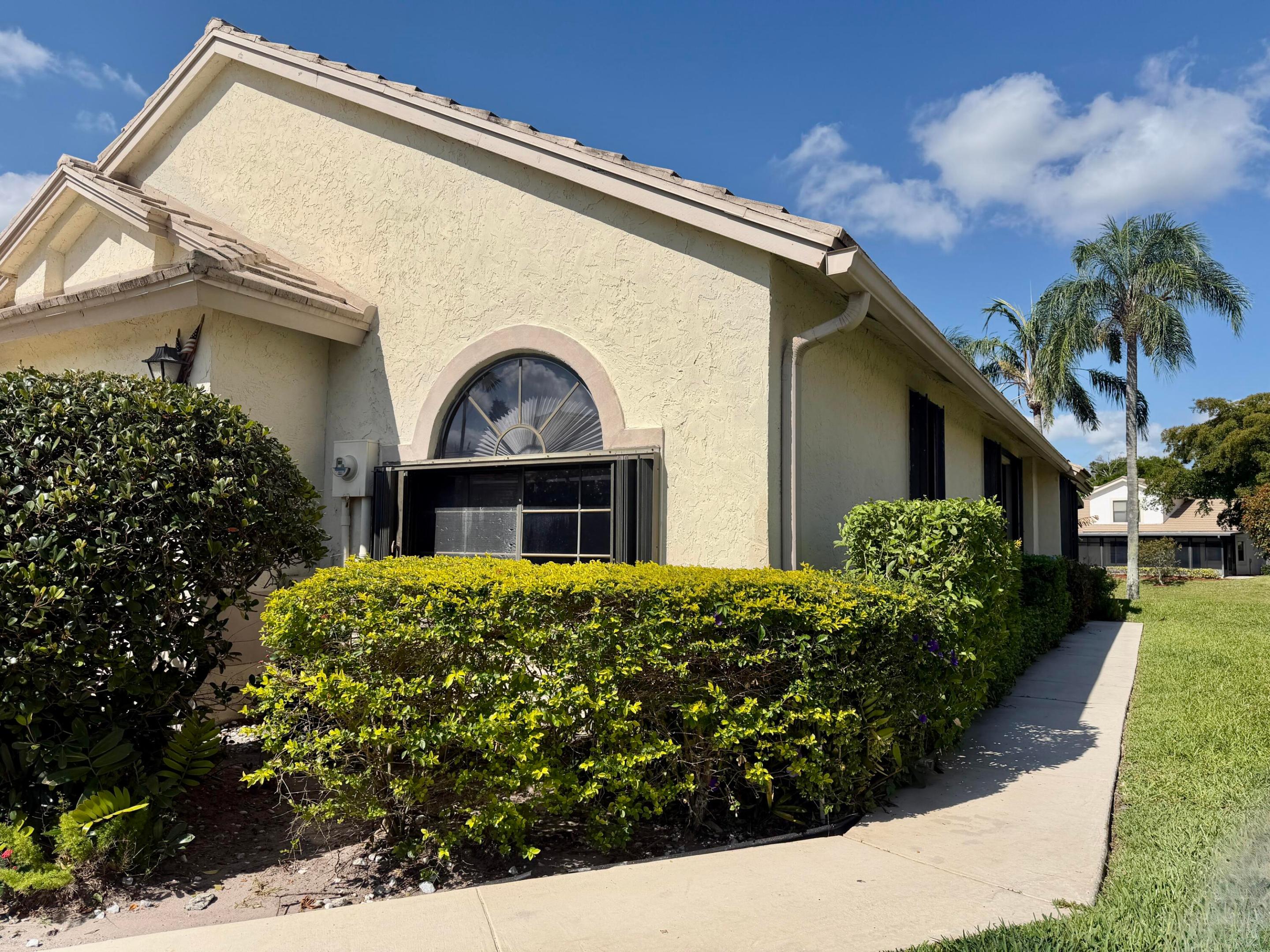 BRIGHTON LAKES - Residential