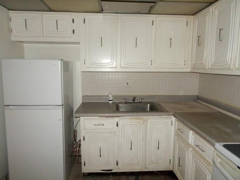 Snug Harbor Gardens Condo - Residential
