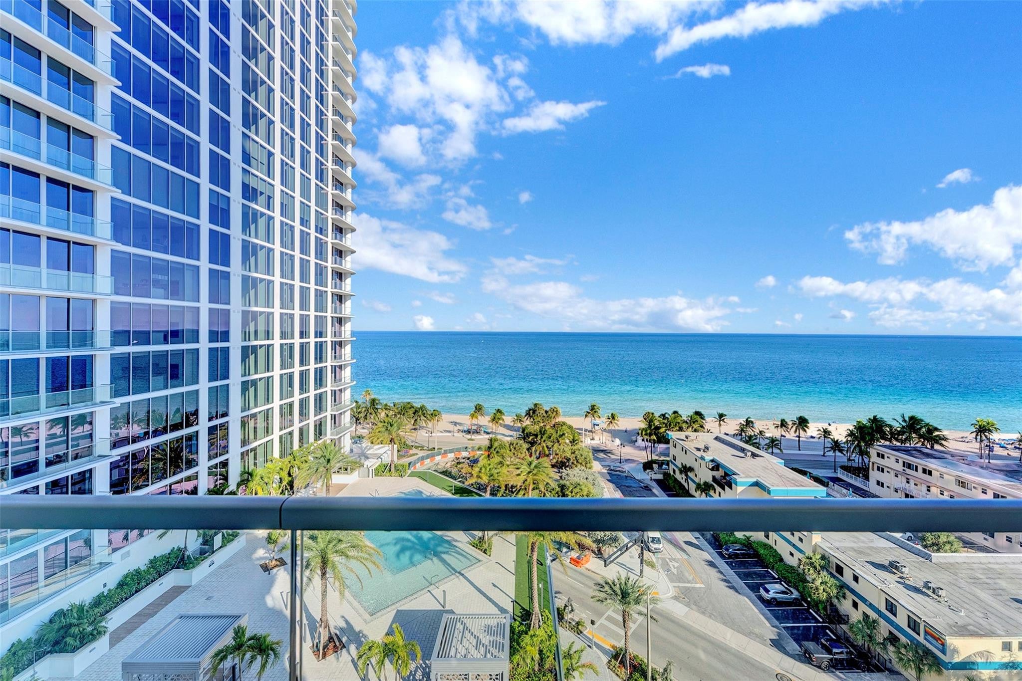 153 N SEABREEZE Boulevard 902