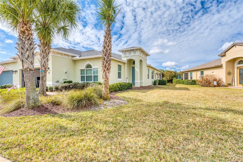 Photo of 11008 SW Winding Lakes Circle, Port Saint Lucie, FL 34987 (MLS # F10551587)