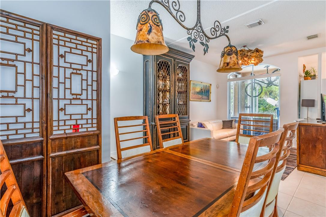 Maple Ridge 167-38 B - Residential