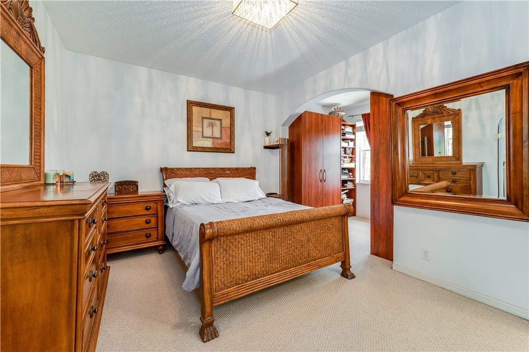 Maple Ridge 167-38 B - Residential