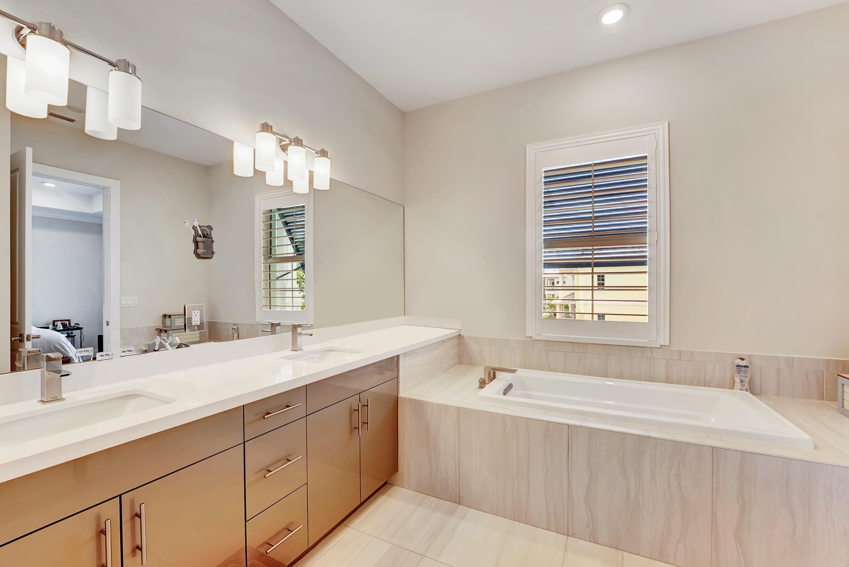 HARBOR VILLAS PALM BEACH CONDO - Residential