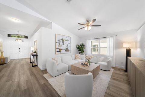 7576 NW 60th Ln Parkland FL 33067