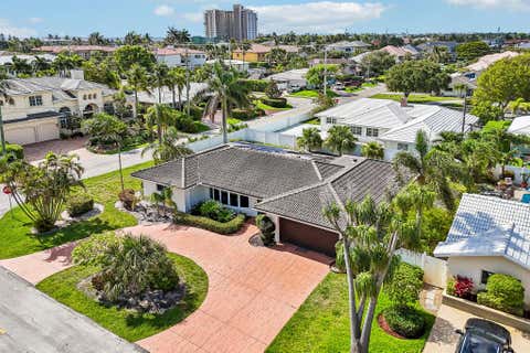 Tiny photo for 2940 NE 39th Court, Lighthouse Point, FL 33064 (MLS # B26033109)