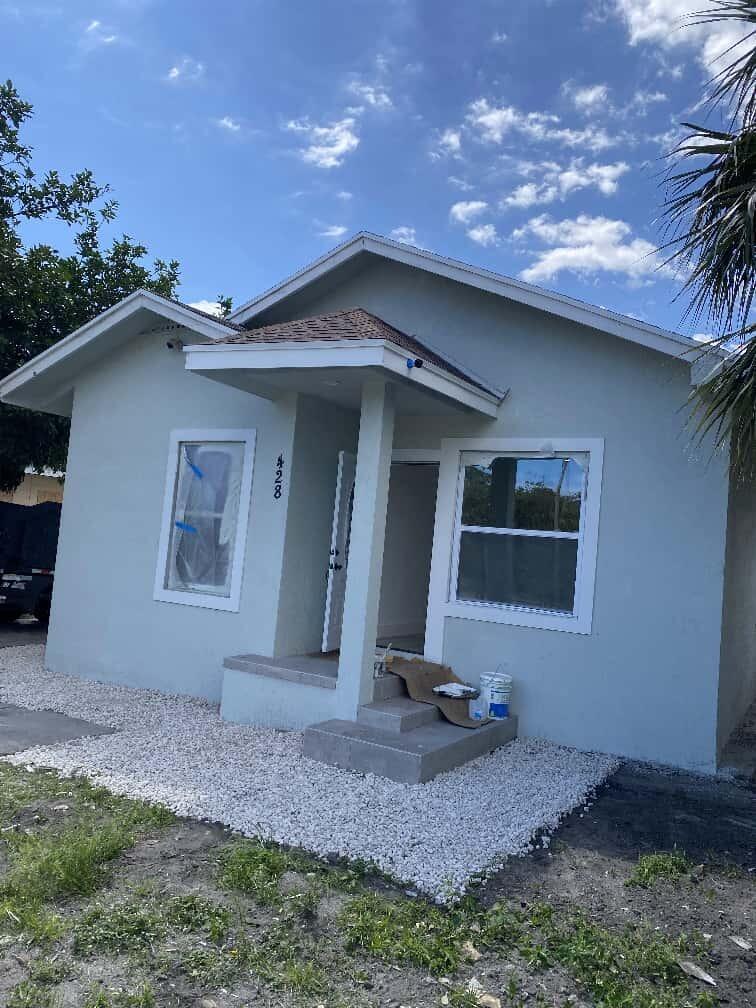 PALM BEACH NORTH - Residential