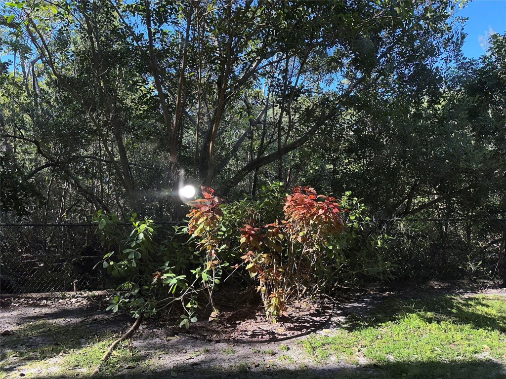 SHERIDAN BEACH CLUB - Residential