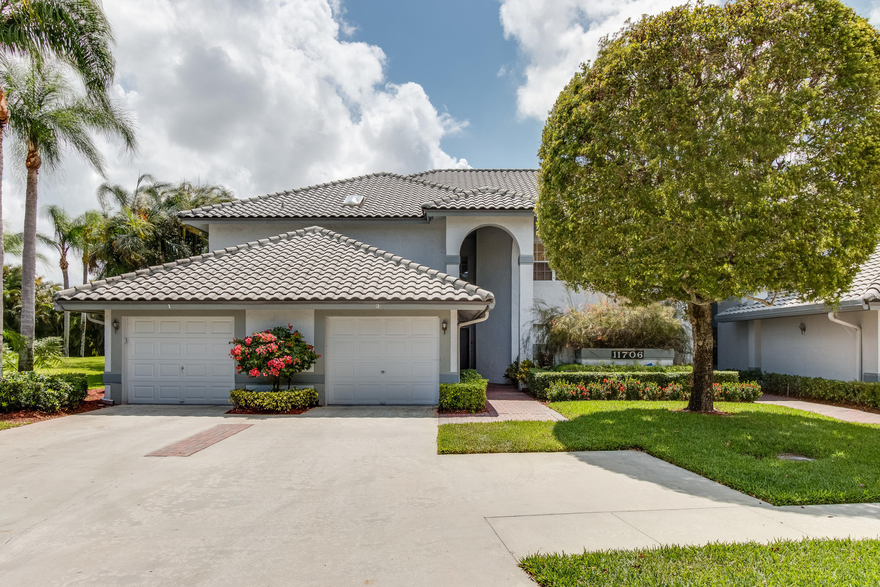 11706 Briarwood Circle 1