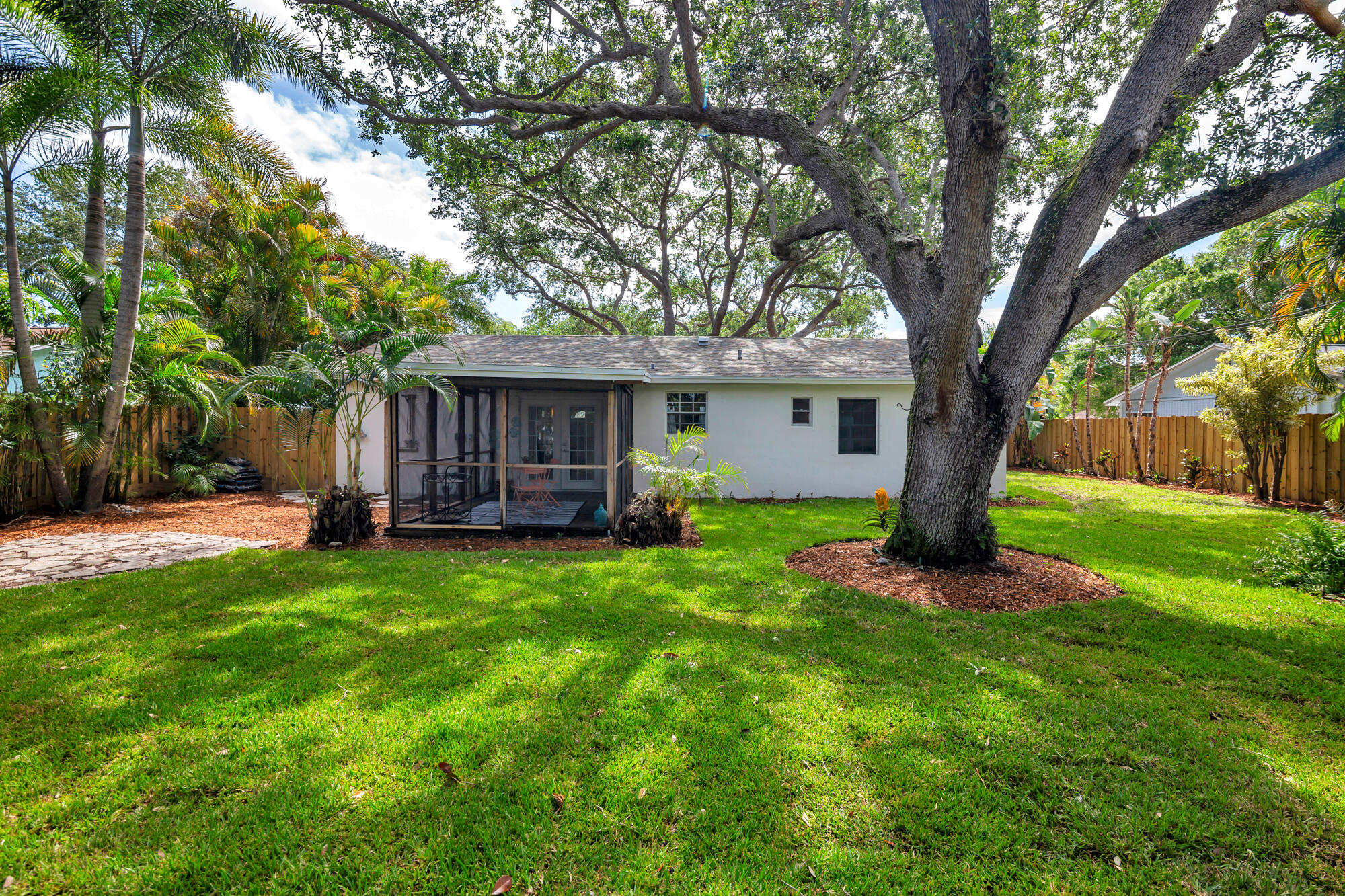 JUPITER RIVER ESTATES REPLAT - Residential