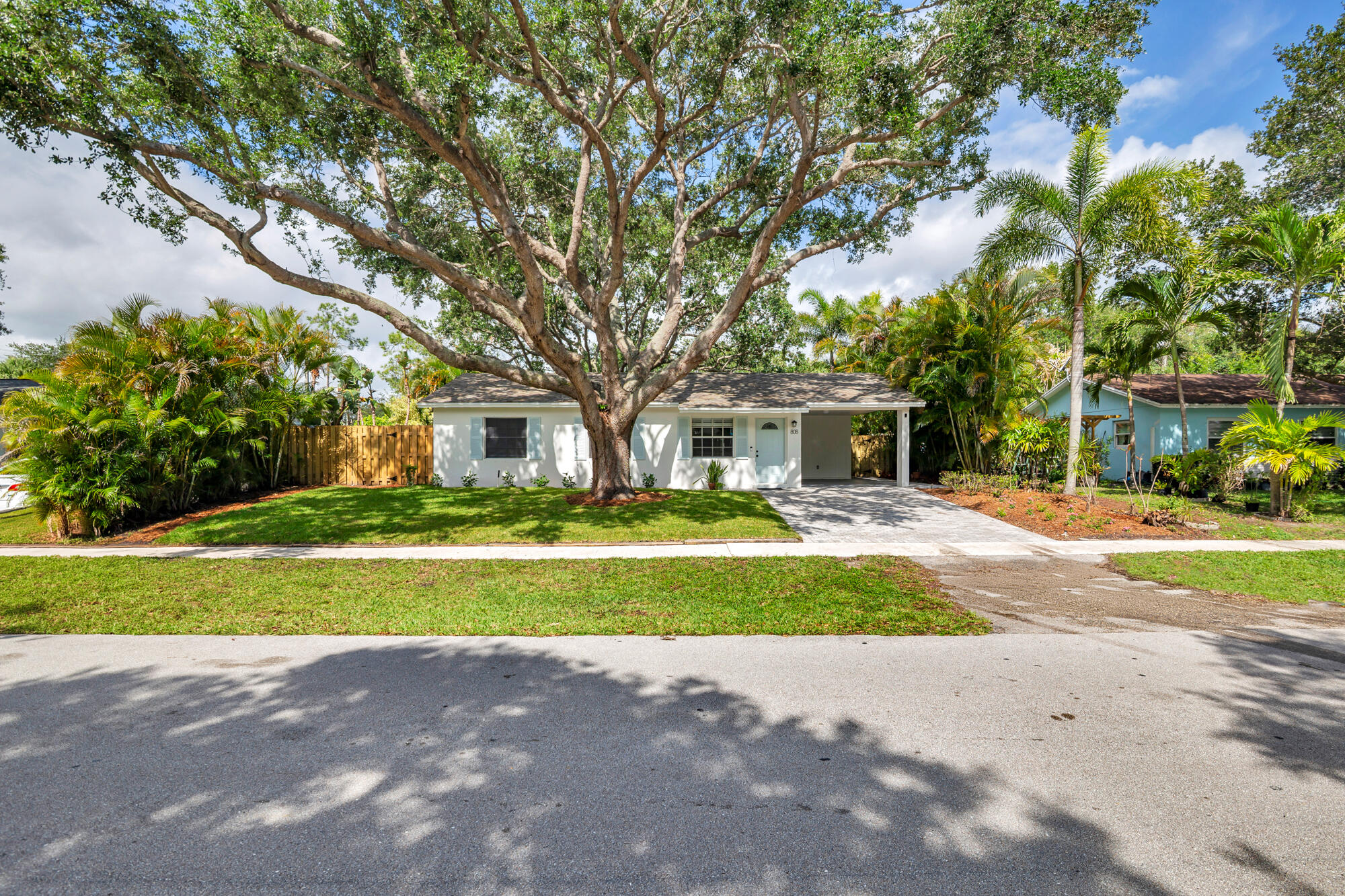 JUPITER RIVER ESTATES REPLAT - Residential