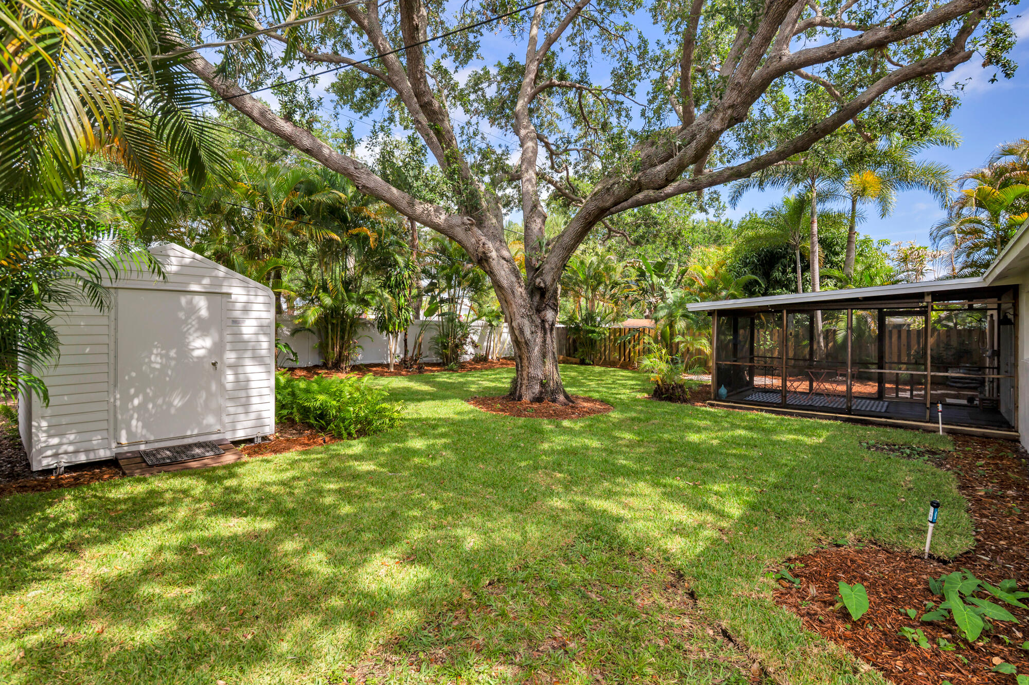 JUPITER RIVER ESTATES REPLAT - Residential