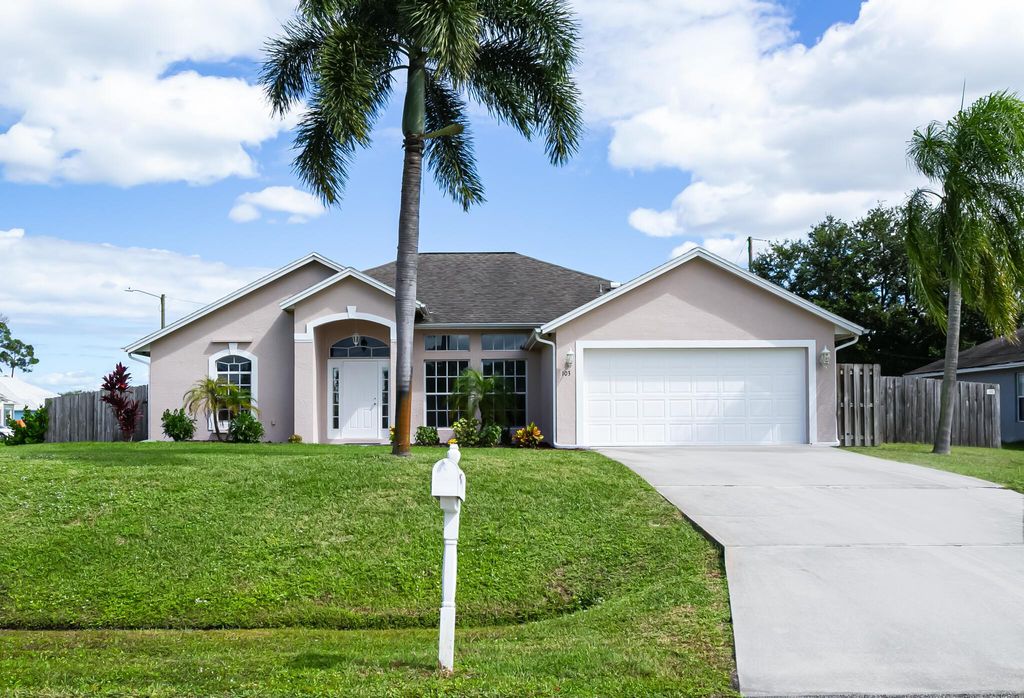Photo of 103 SW Pilsner Circle, Port Saint Lucie, FL 34953 (MLS # R11133954)