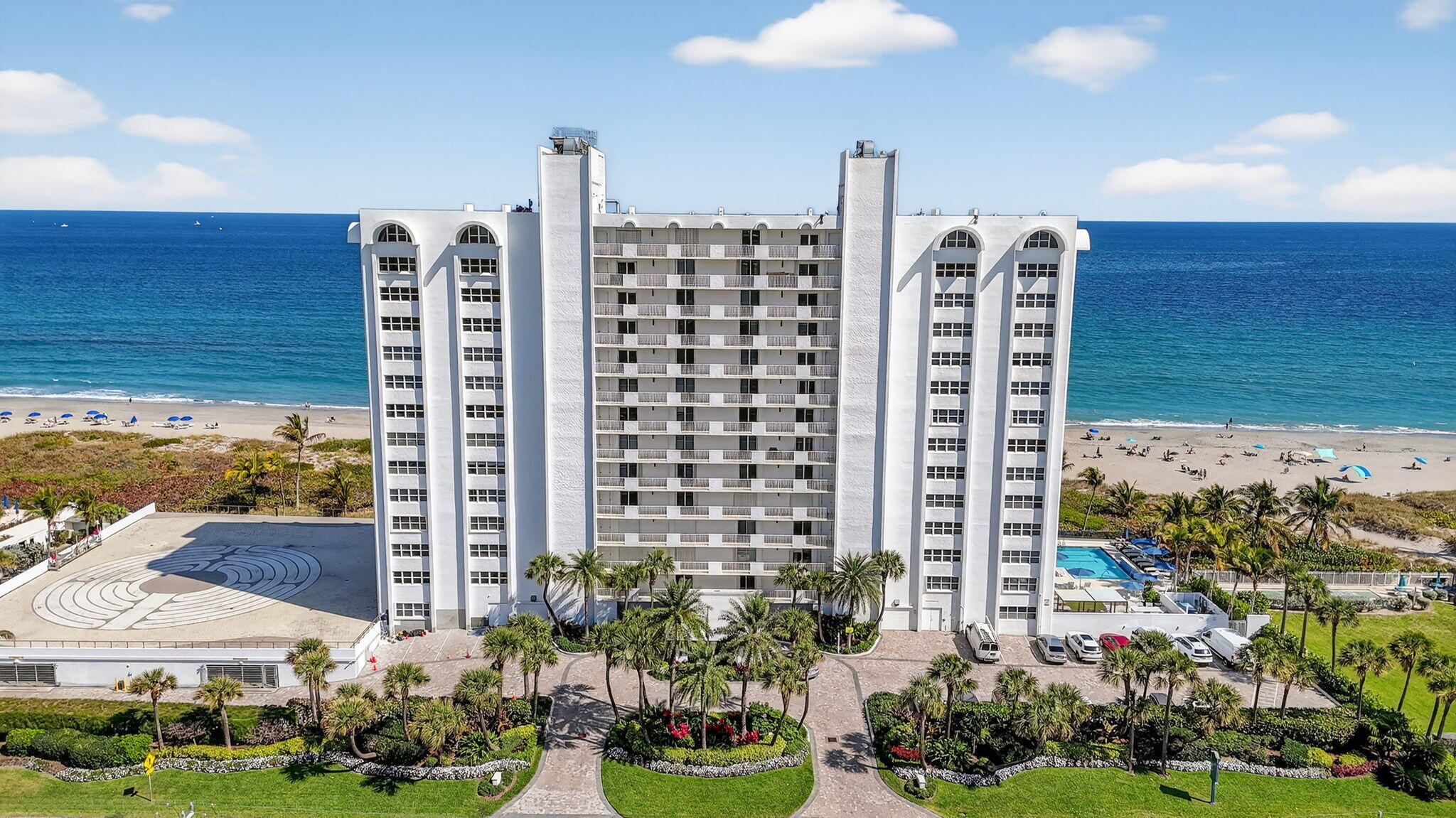 THREE THOUSAND CONDO - Residential Lease