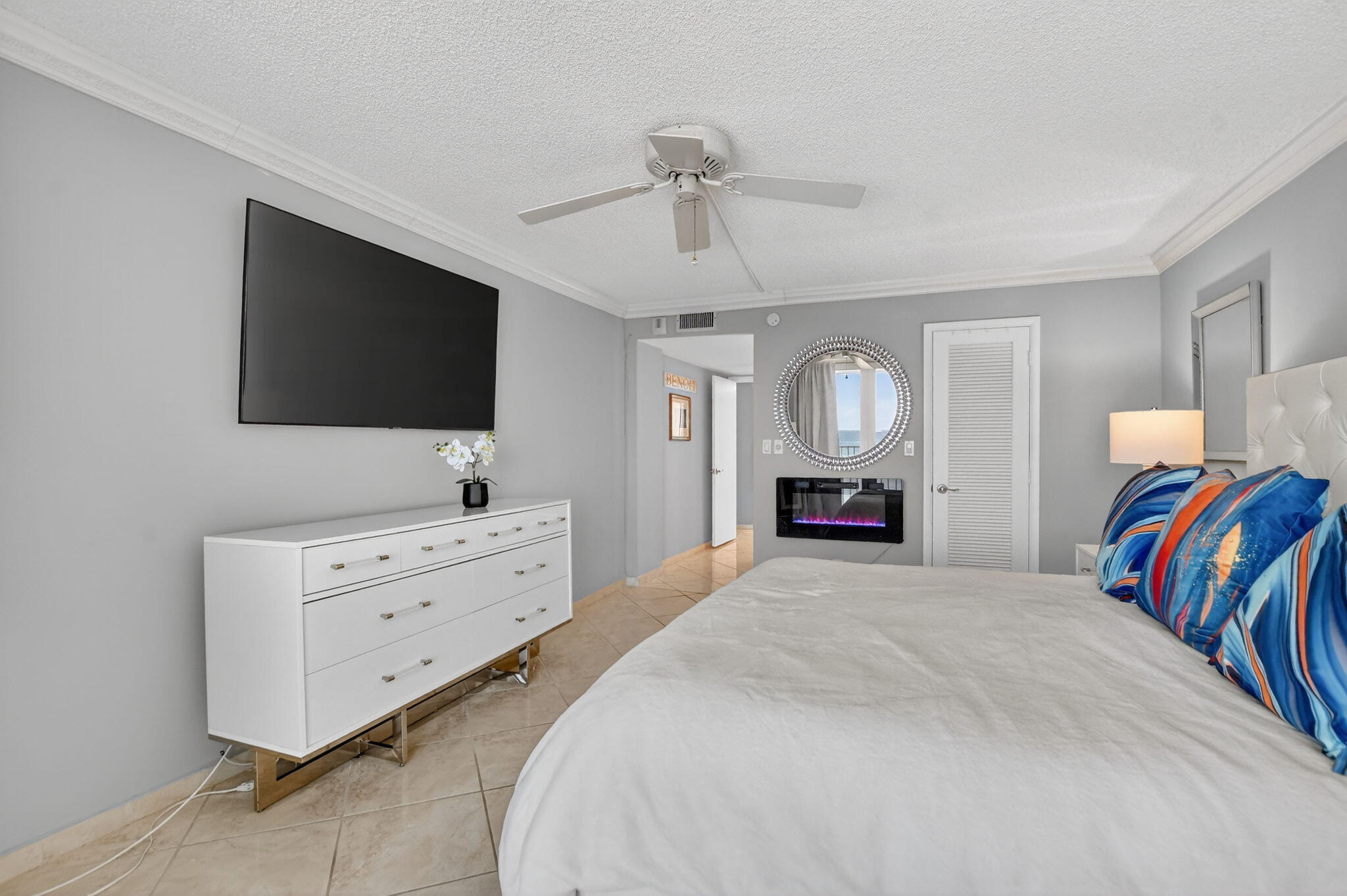 THREE THOUSAND CONDO - Residential Lease