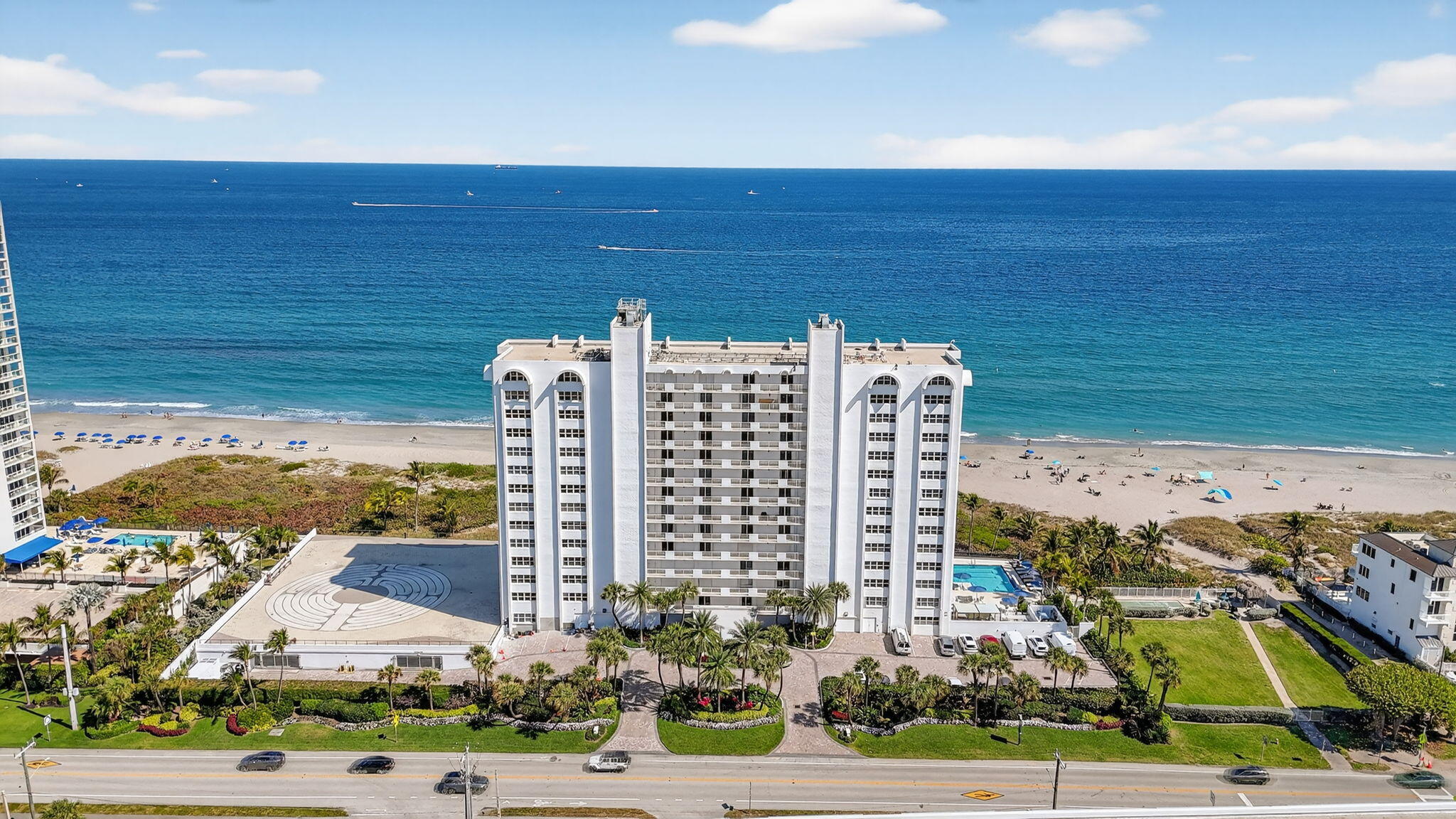 THREE THOUSAND CONDO - Residential Lease