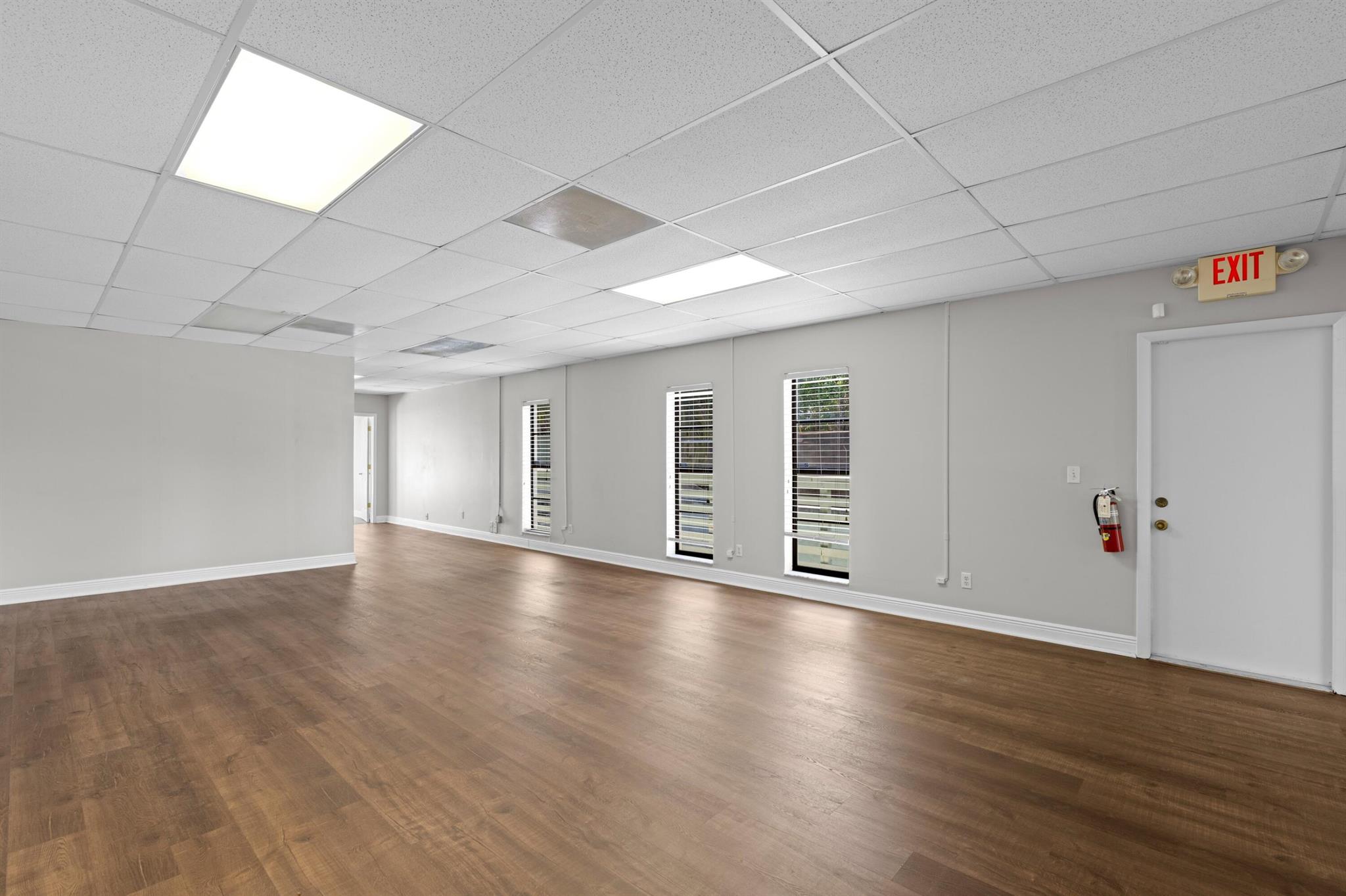 DELRAY GARDEN ESTATES 2 - Commercial Lease