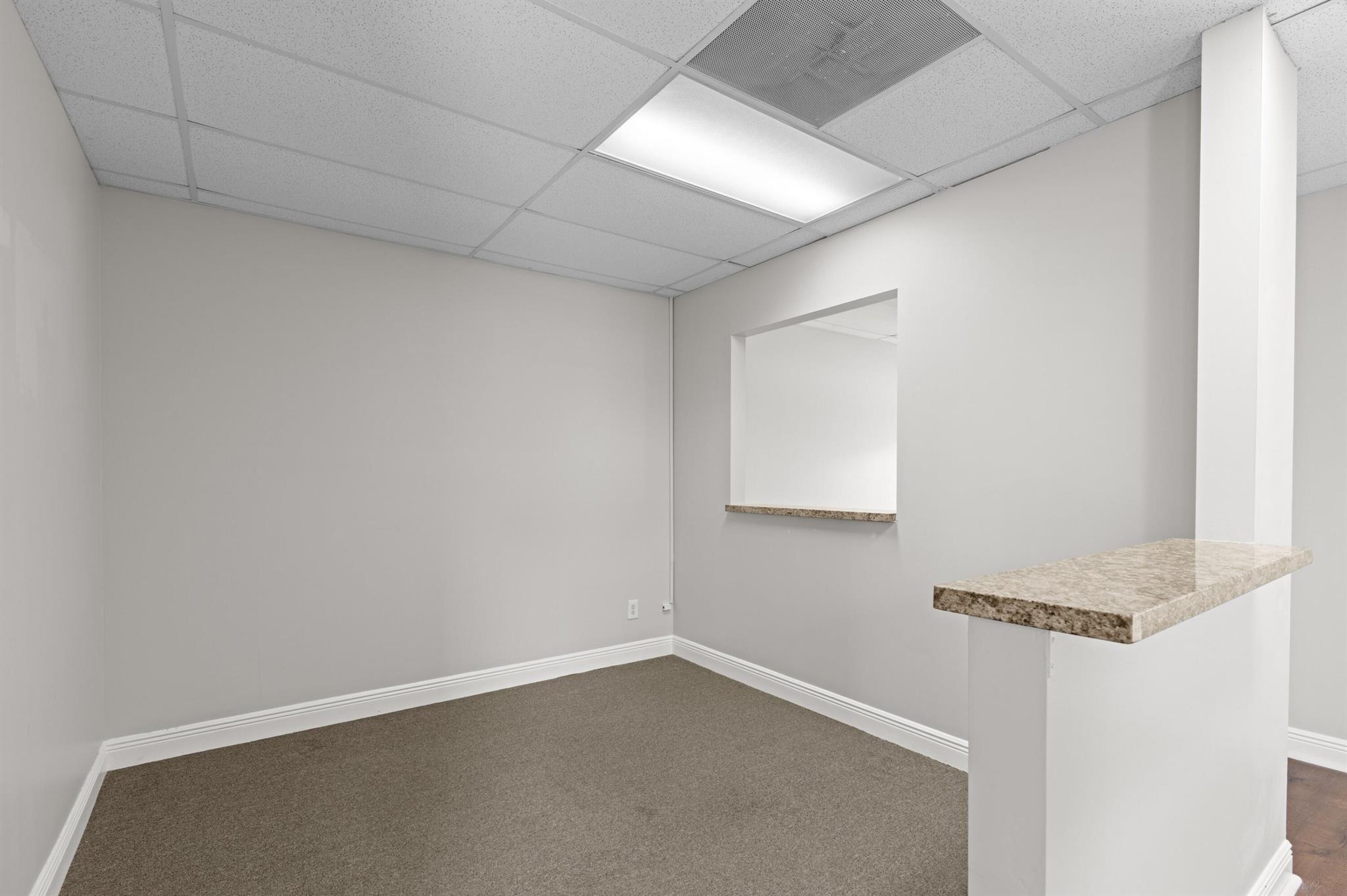 DELRAY GARDEN ESTATES 2 - Commercial Lease