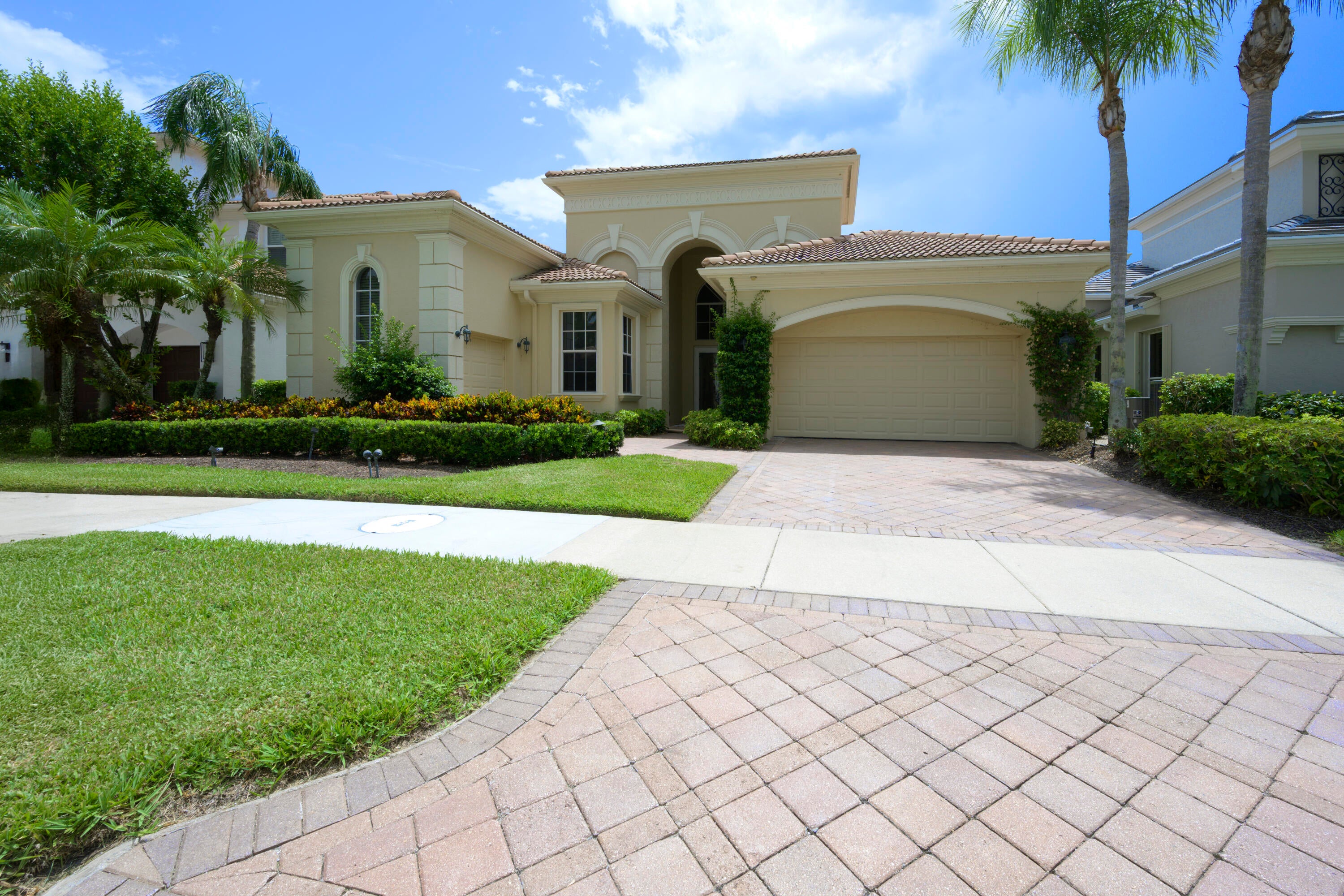 118 MONTE CARLO Drive