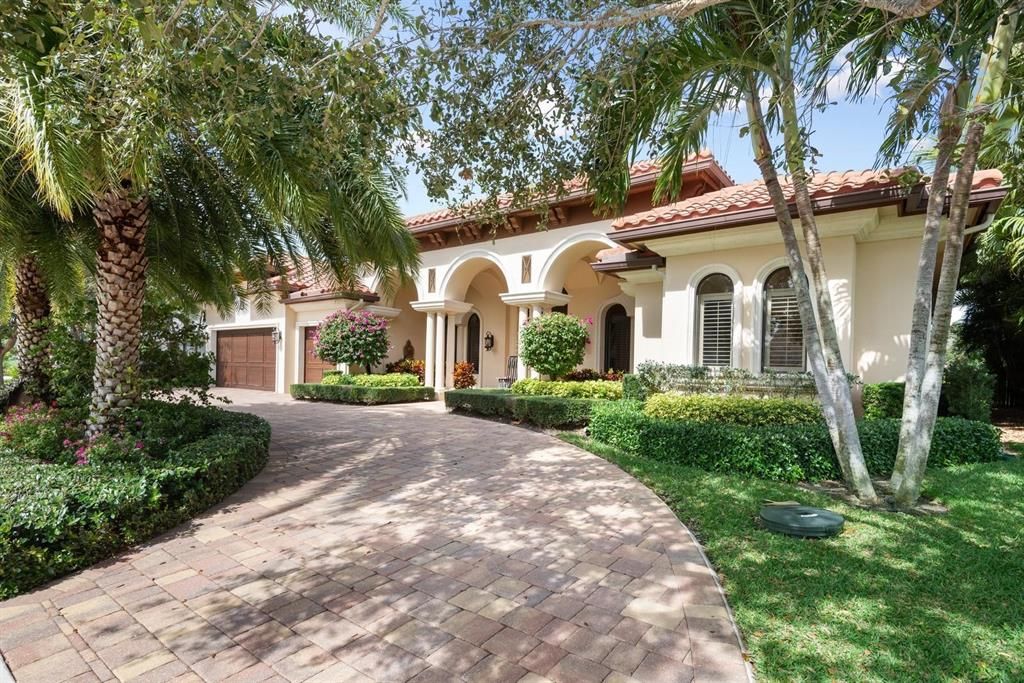 Photo of 3953 Live Oak Boulevard, Delray Beach, FL 33445 (MLS # R10600611)