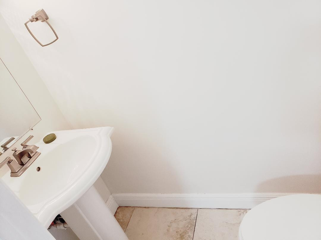 Cypress-Third 123-46 B - Residential Lease