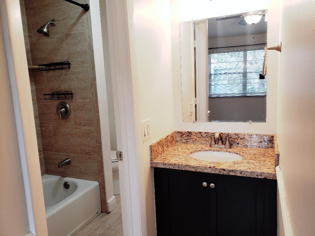 Cypress-Third 123-46 B - Residential Lease