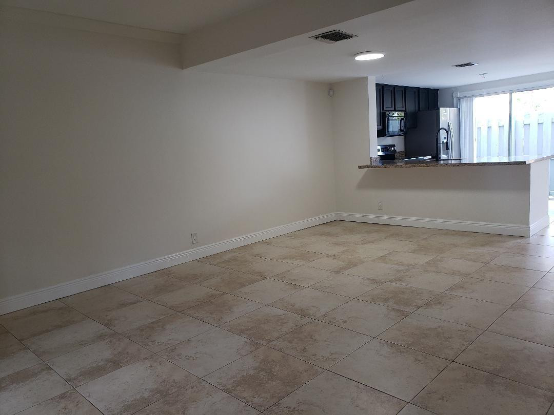 Cypress-Third 123-46 B - Residential Lease