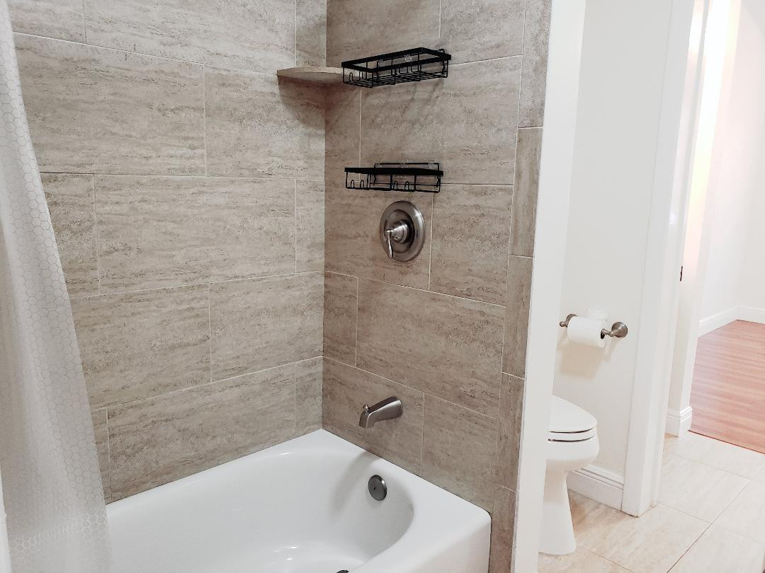 Cypress-Third 123-46 B - Residential Lease