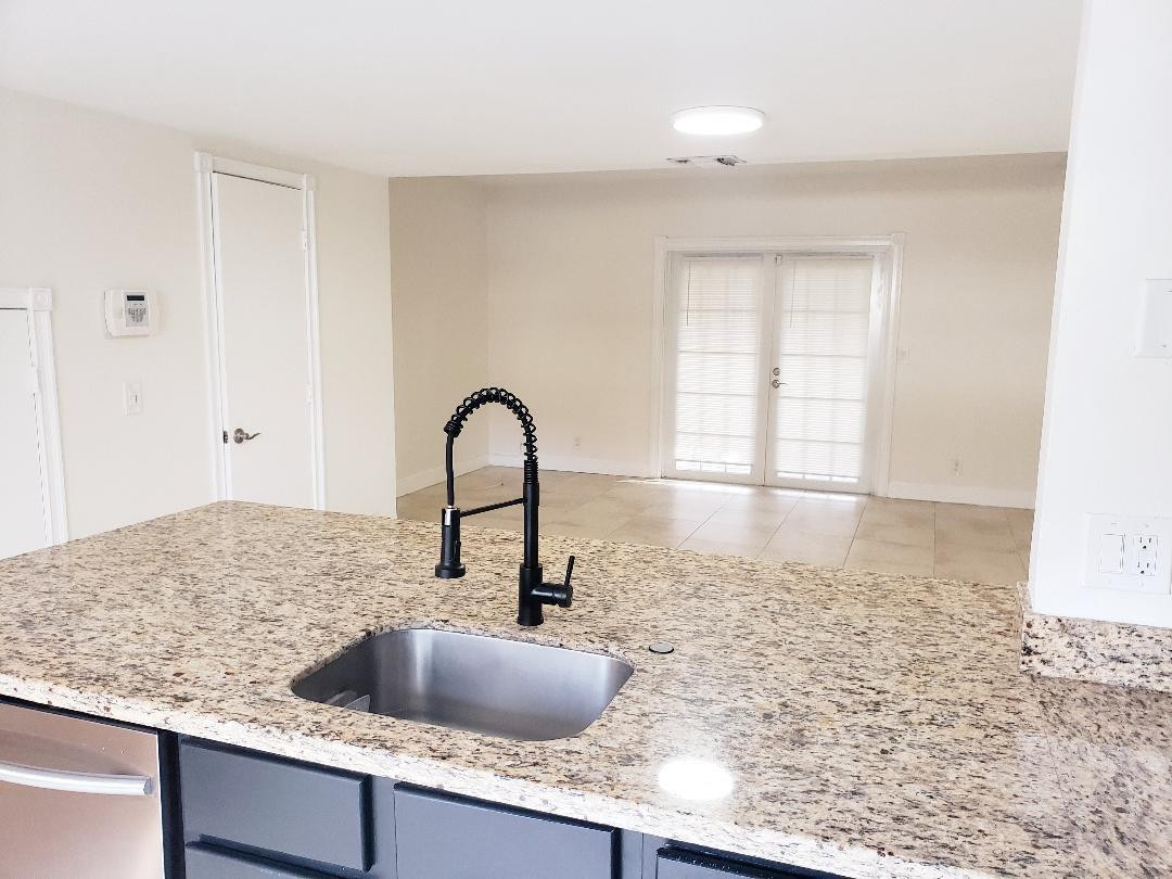 Cypress-Third 123-46 B - Residential Lease