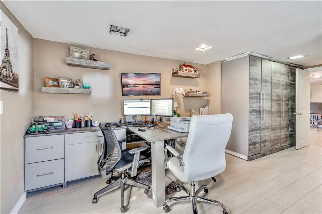 Hillsboro Pines Sec C 47- - Residential