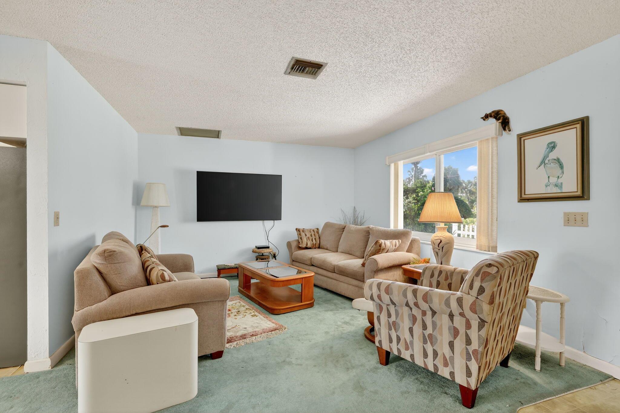 TROPICAL BEACH - Residential