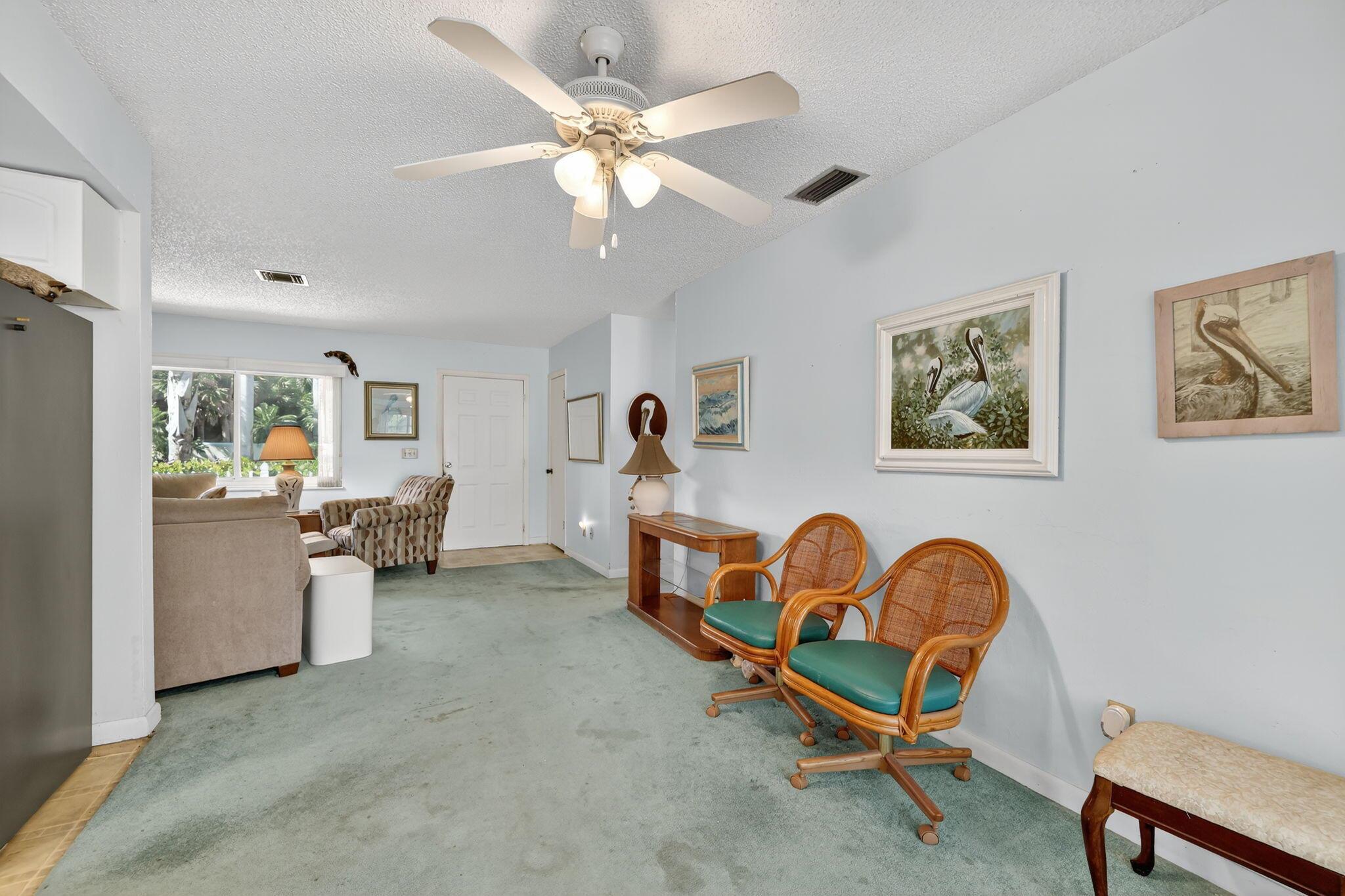 TROPICAL BEACH - Residential