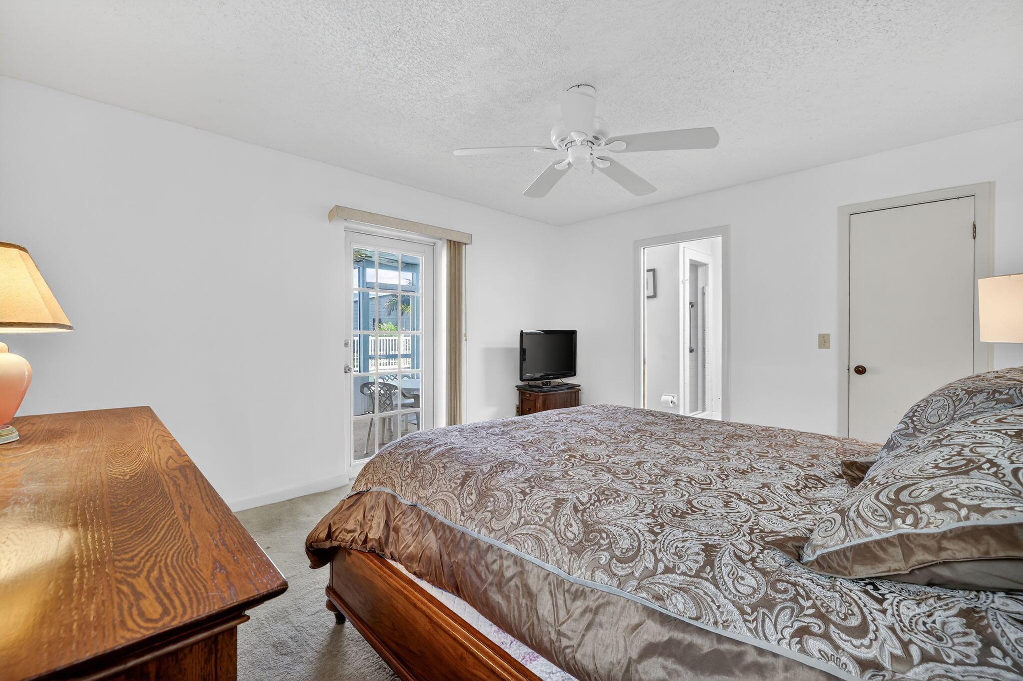 TROPICAL BEACH - Residential