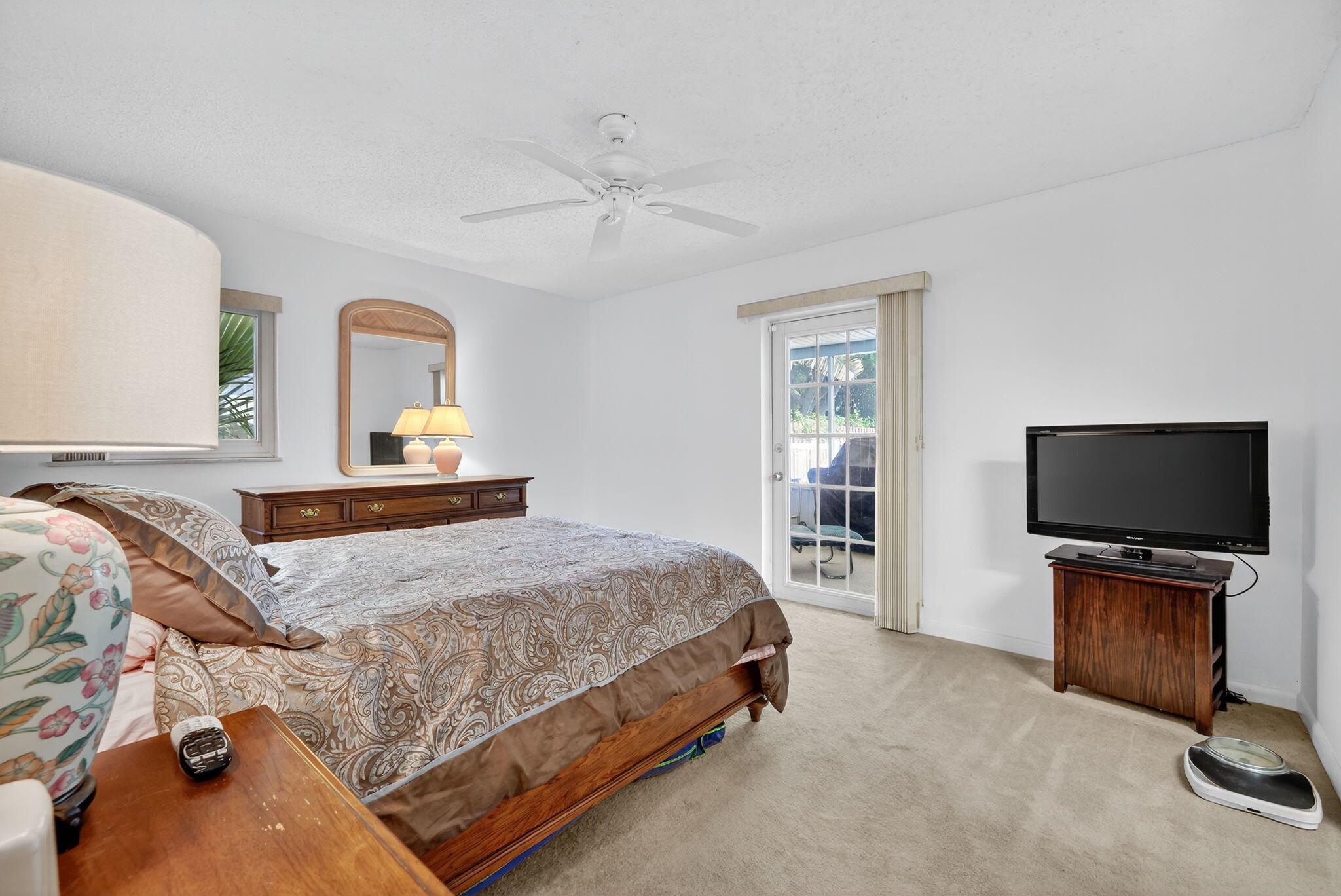 TROPICAL BEACH - Residential