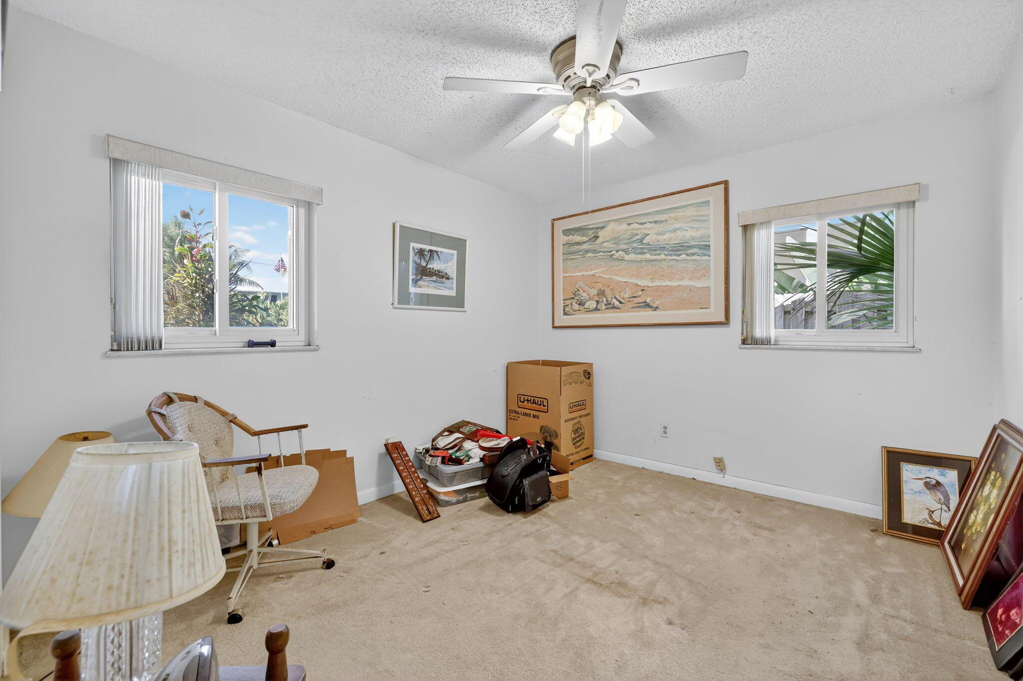 TROPICAL BEACH - Residential