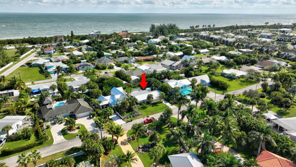 Photo of 1120 Fernandina Street, Fort Pierce, FL 34949 (MLS # R11138667)