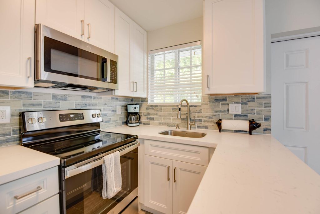 Photo of 712 Galveston Lane #1, Key West, FL 33040 (MLS # B26011734)