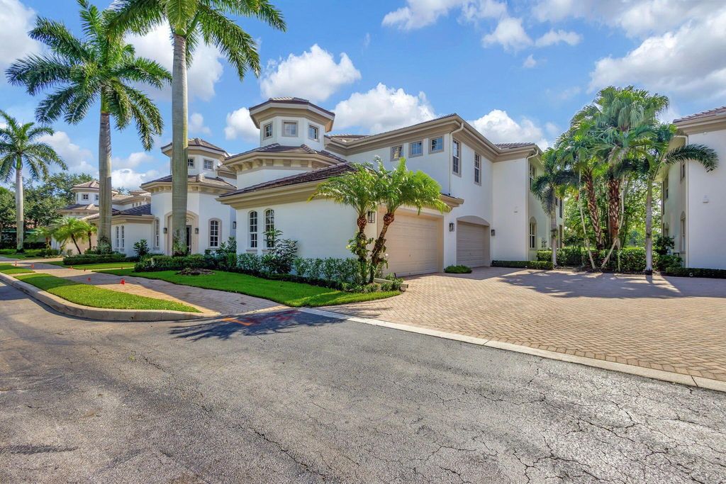 Photo of 11556 Villa Vasari Drive, Palm Beach Gardens, FL 33418 (MLS # R11018184)