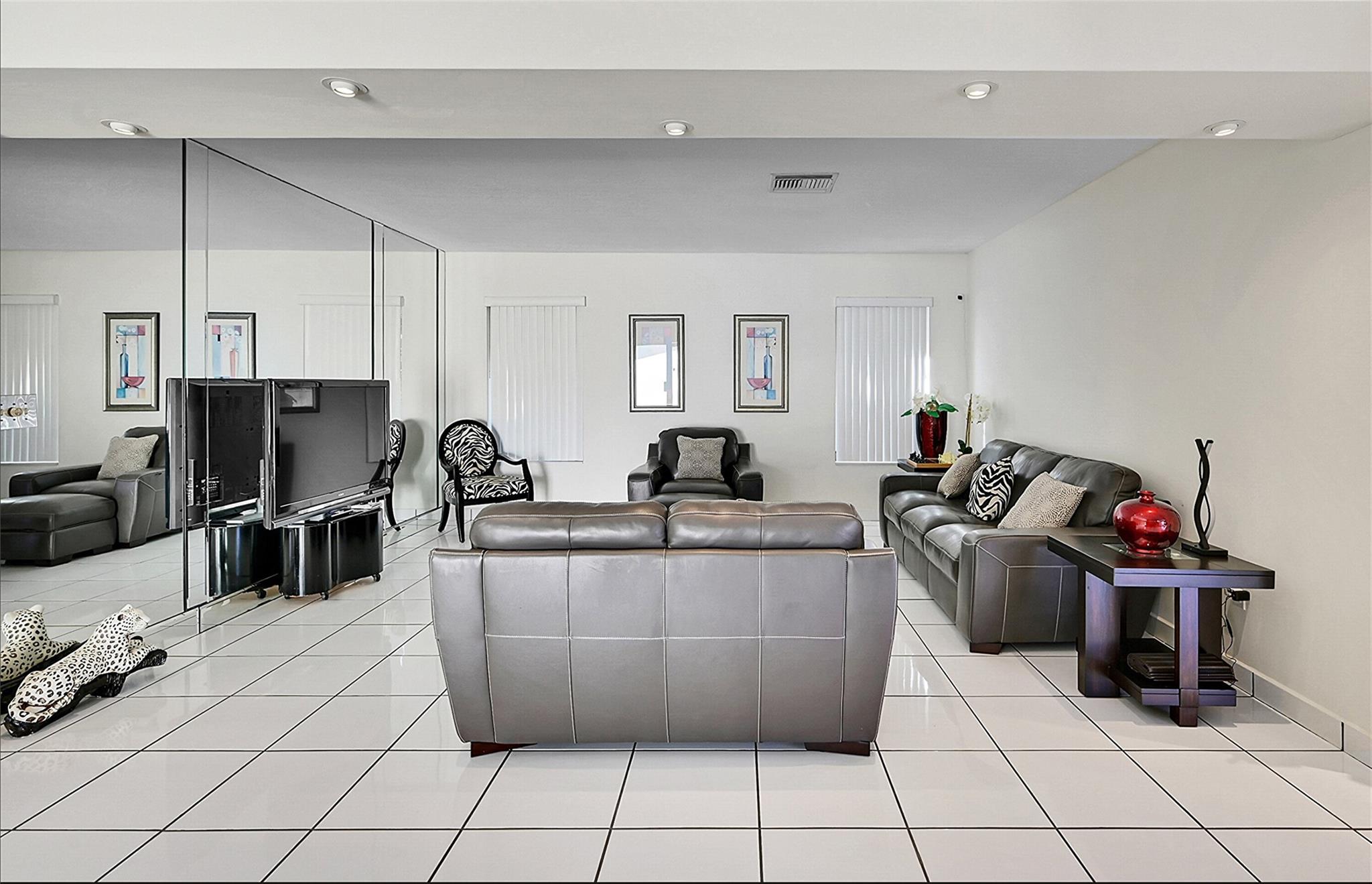 Golden Isles Sec A 42-33 - Residential