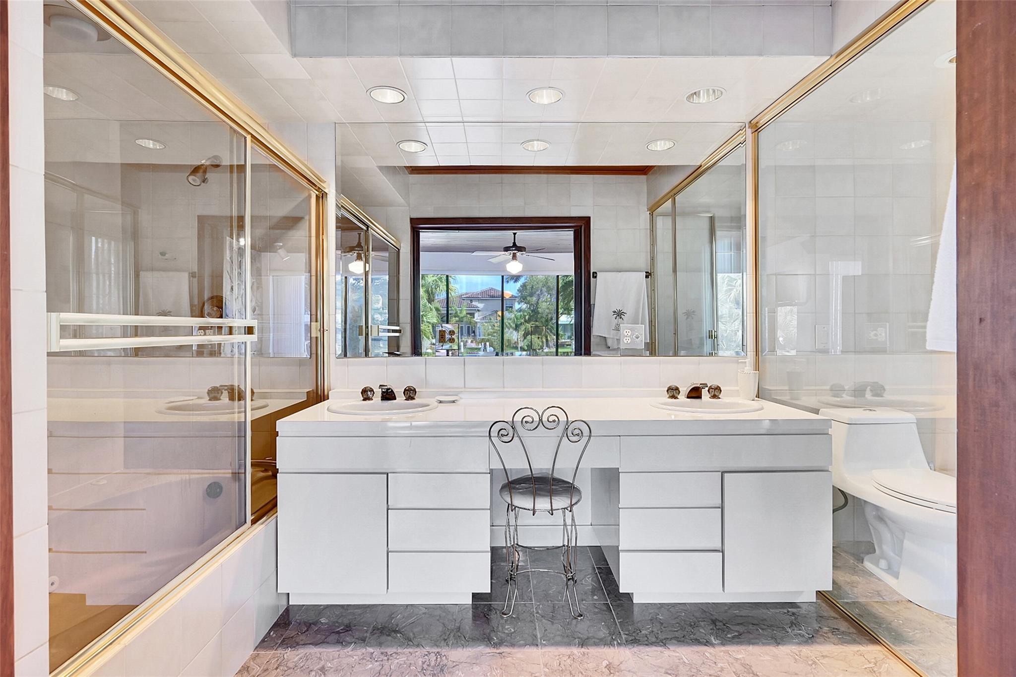 Golden Isles Sec A 42-33 - Residential