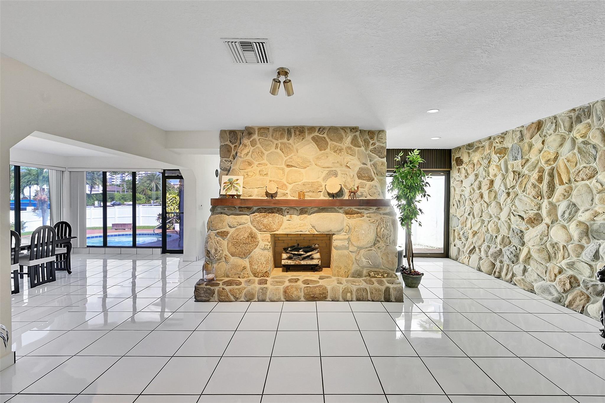 Golden Isles Sec A 42-33 - Residential